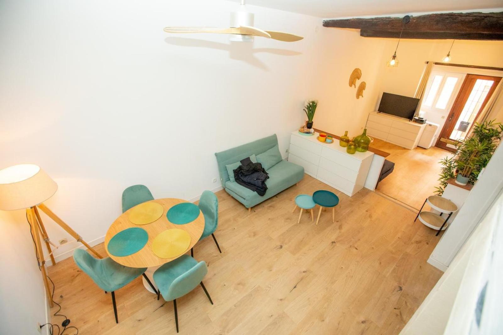 Loft - Centre Historique Apartment Вилафранк-сюр-Мер Екстериор снимка