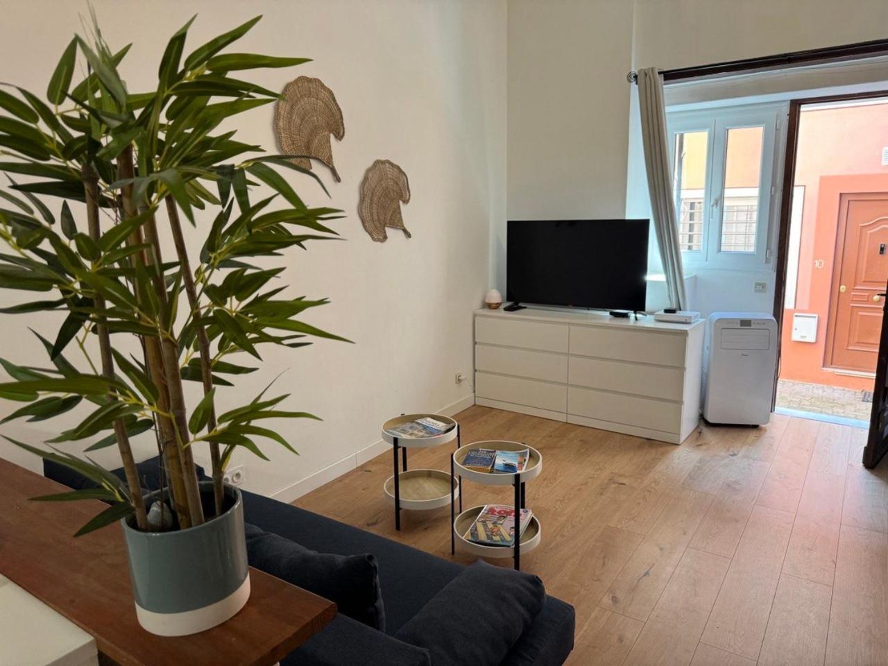 Loft - Centre Historique Apartment Вилафранк-сюр-Мер Екстериор снимка